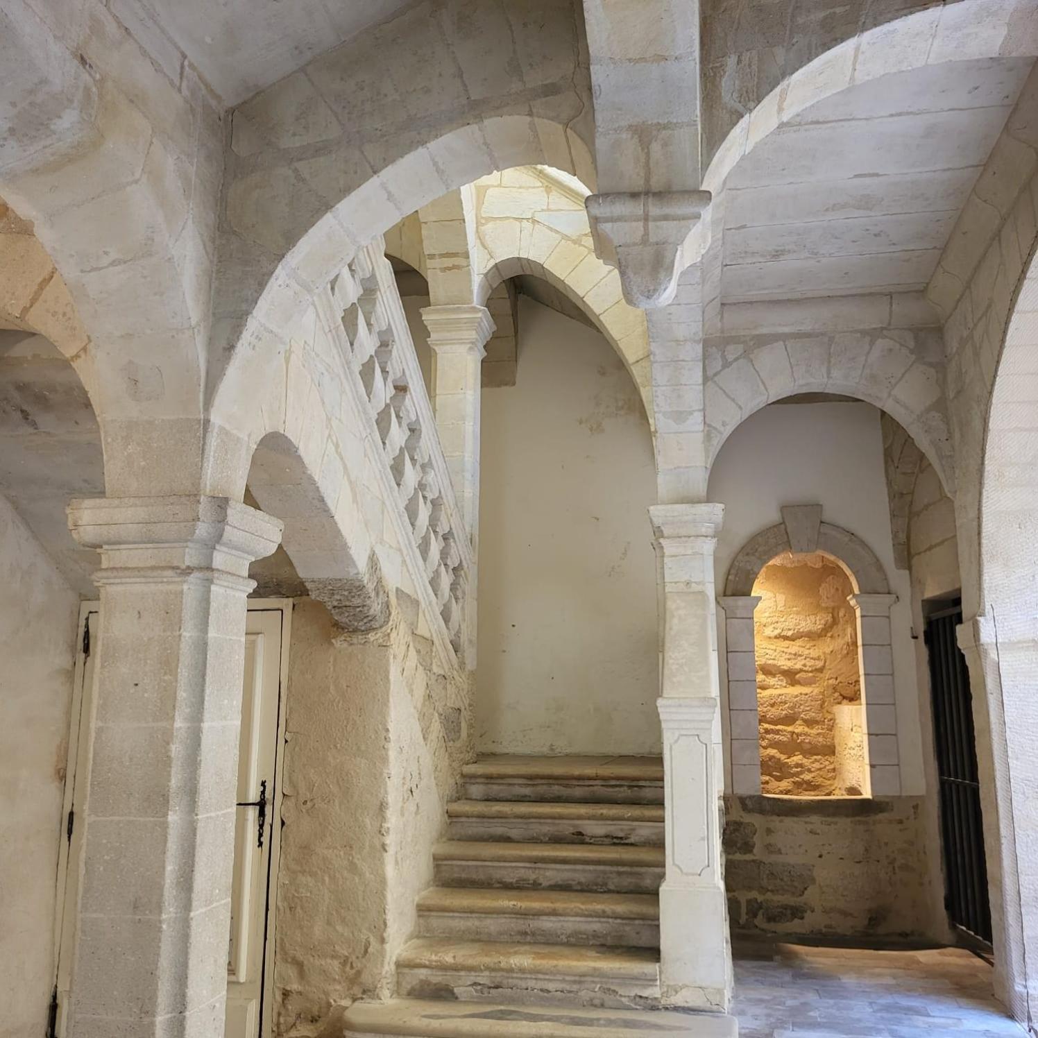 Uzes, Au Coeur Du Centre Medieval La Boussole D'Uzes, Appartement De Caractere Du XVII -Eme Siecle エクステリア 写真
